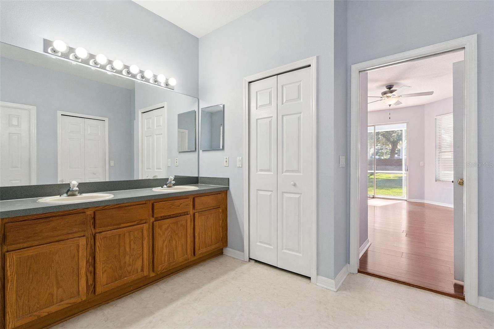 WINTERMERE POINTE - Residential