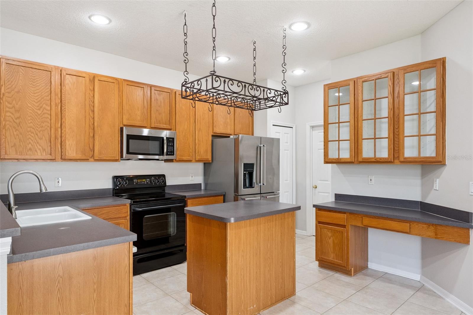 WINTERMERE POINTE - Residential