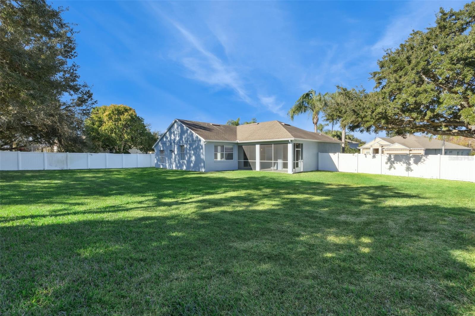 WINTERMERE POINTE - Residential