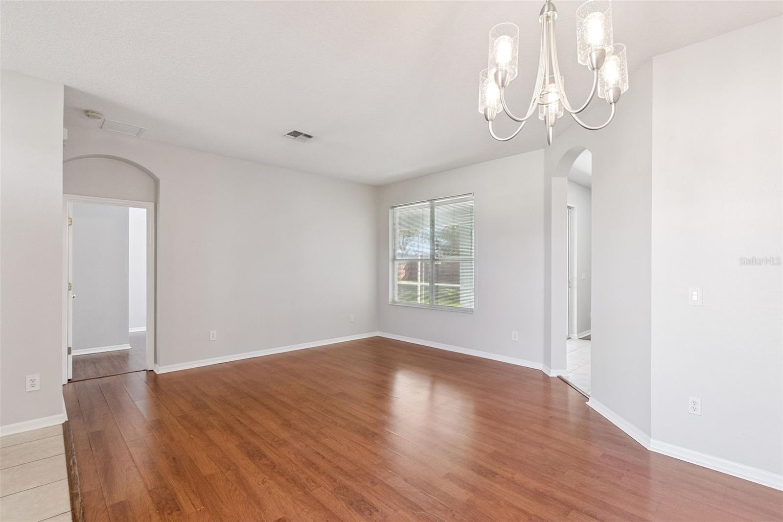 WINTERMERE POINTE - Residential