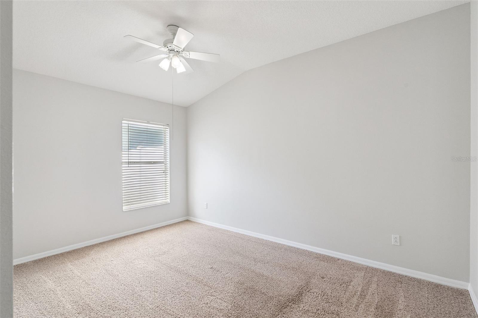 WINTERMERE POINTE - Residential