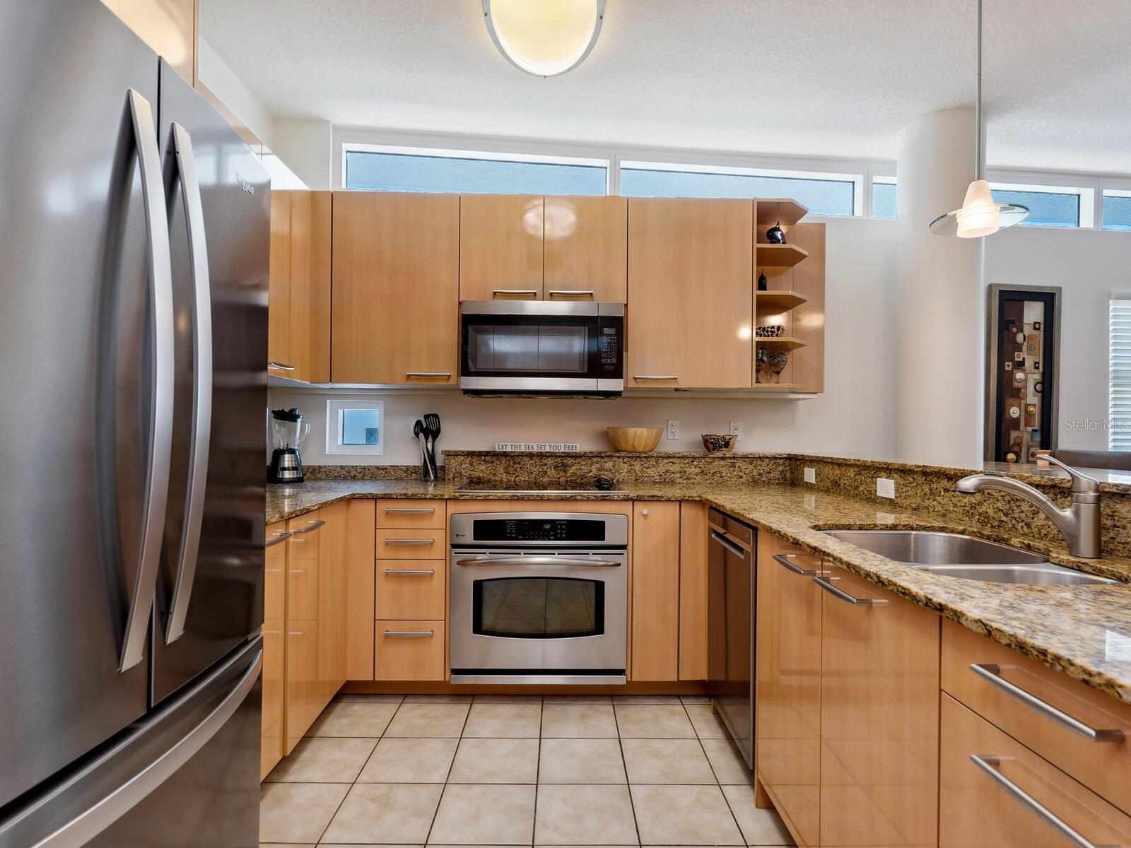 CRESCENT SIESTA KEY - Residential