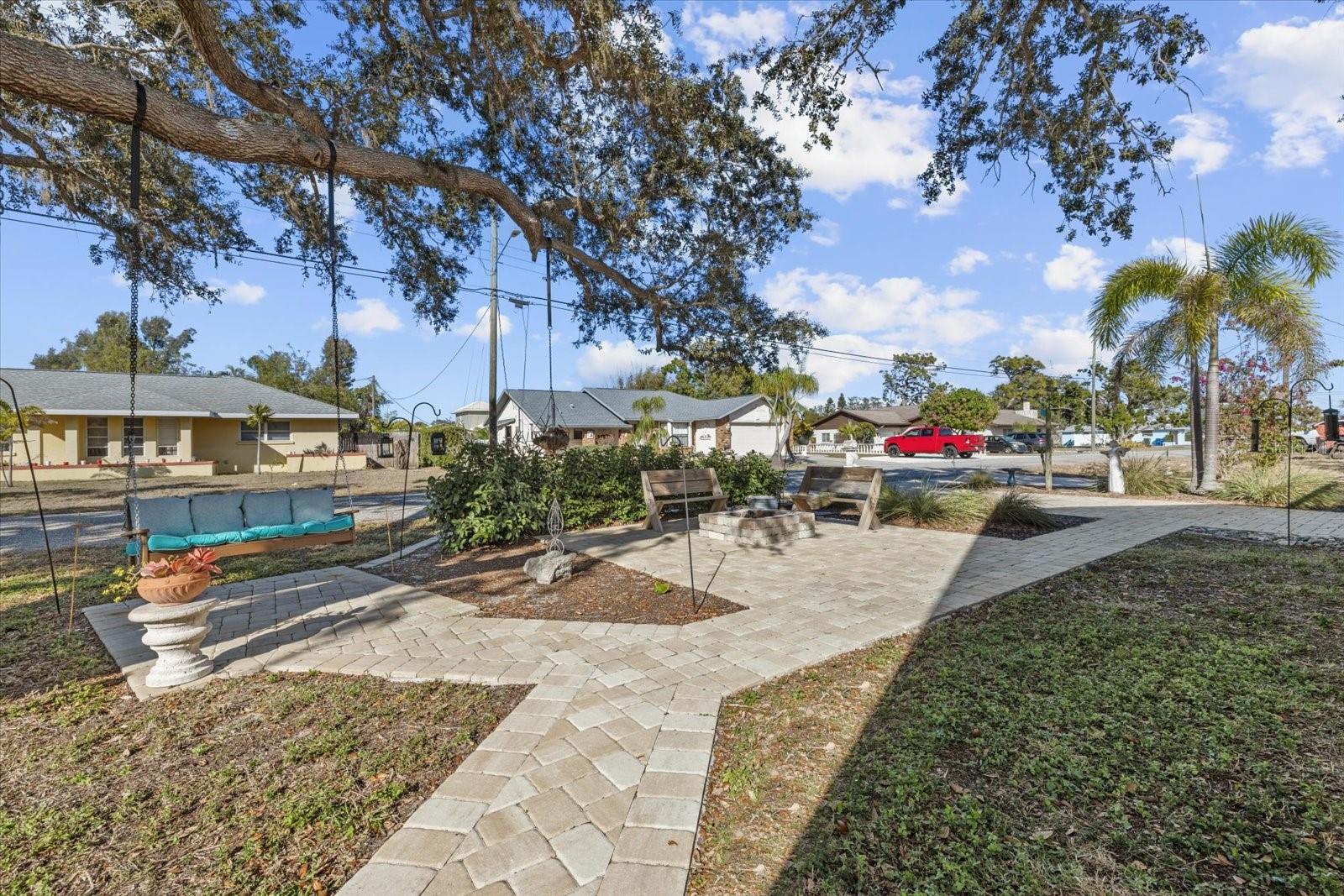 MOBILE CITY - Residential