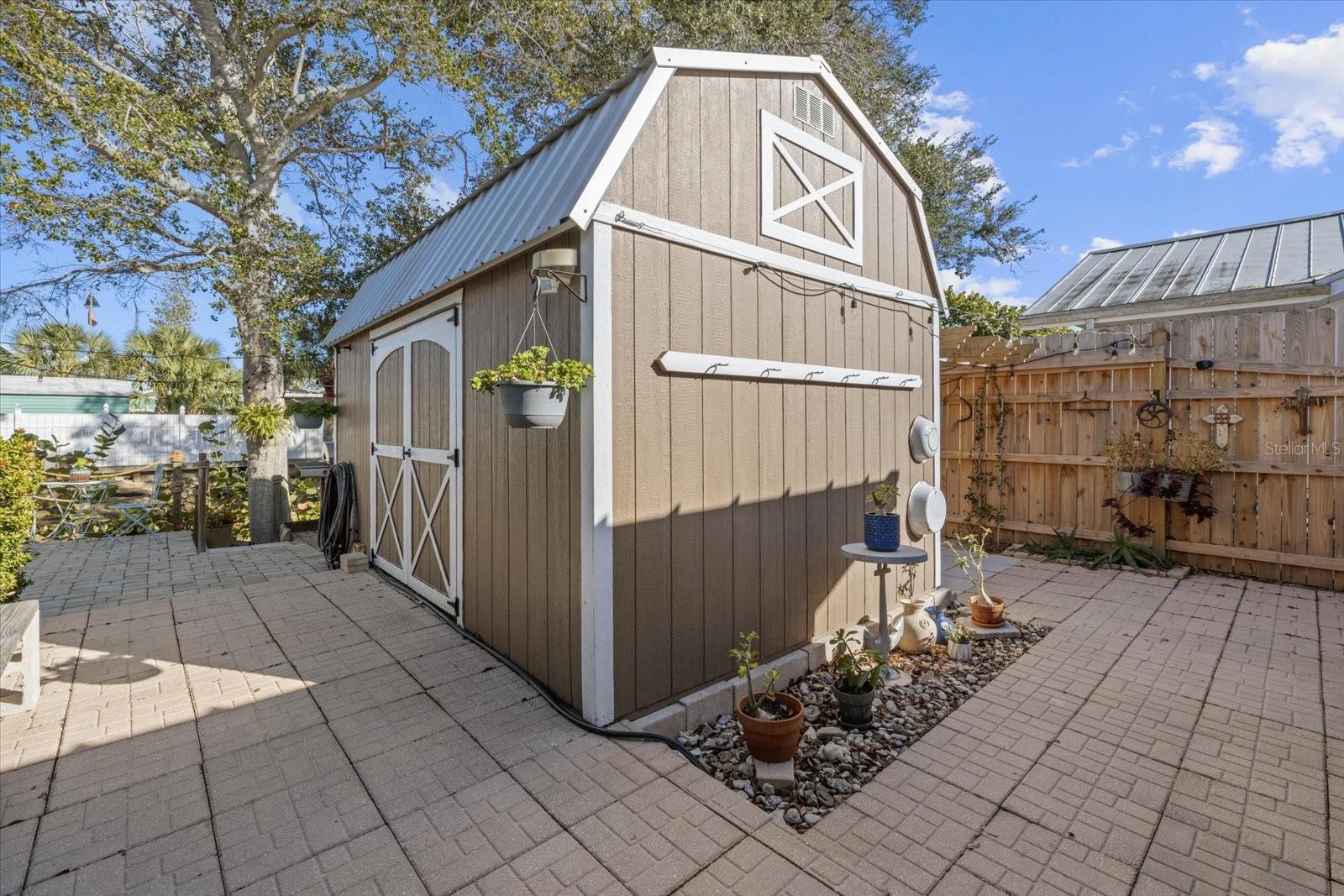 MOBILE CITY - Residential