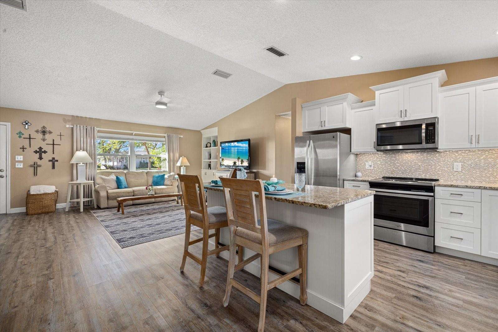 MOBILE CITY - Residential