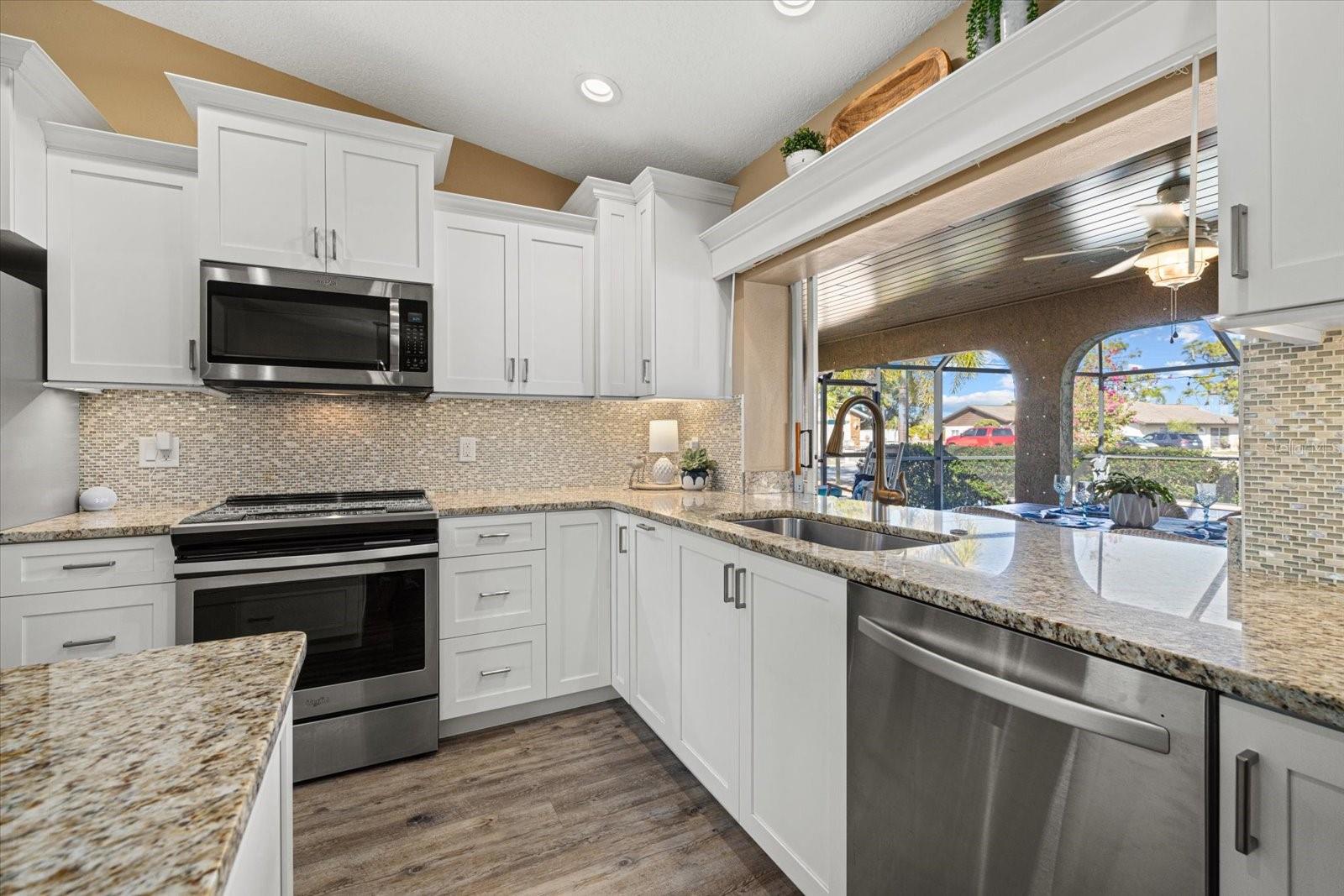 MOBILE CITY - Residential