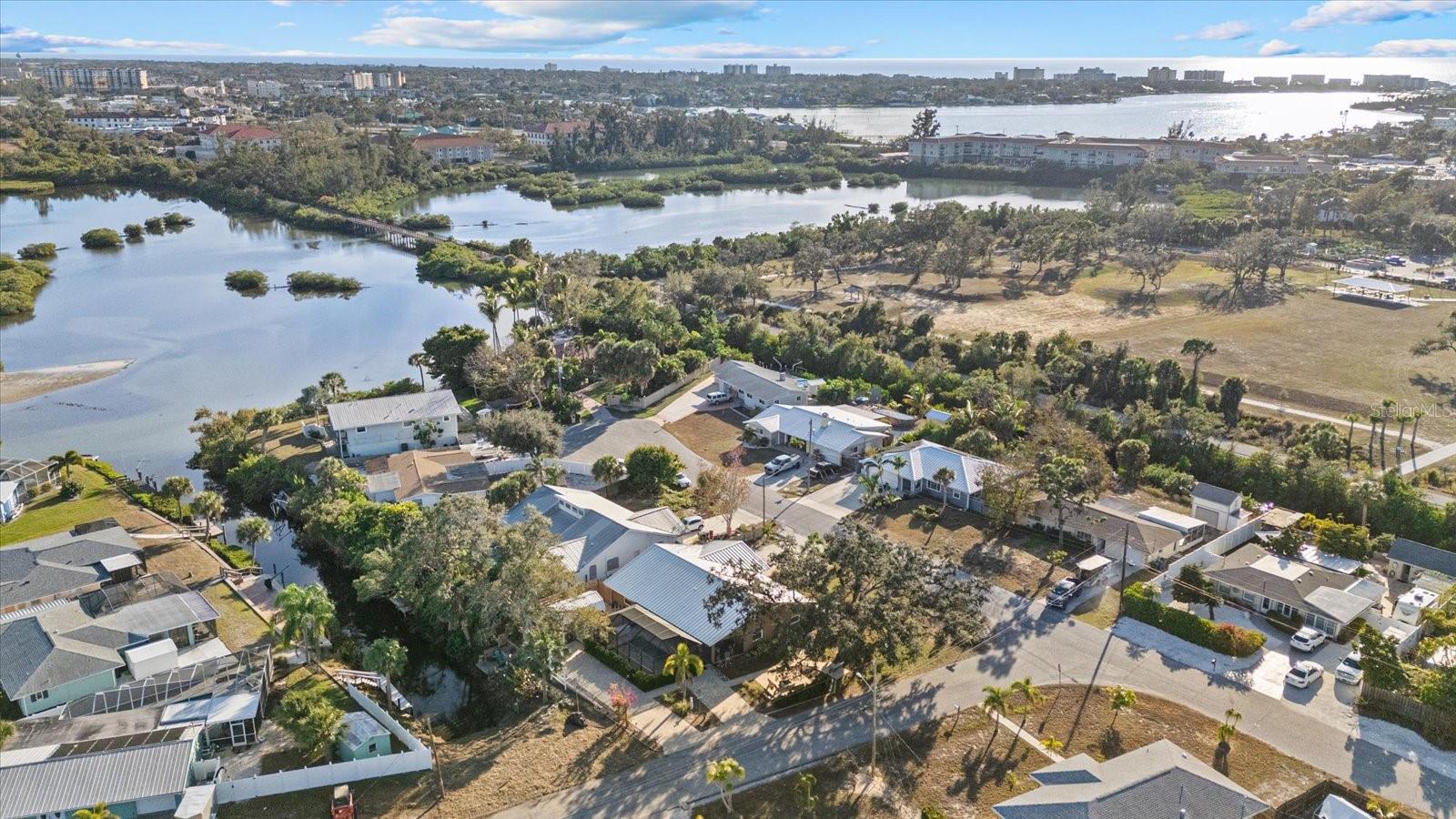 MOBILE CITY - Residential