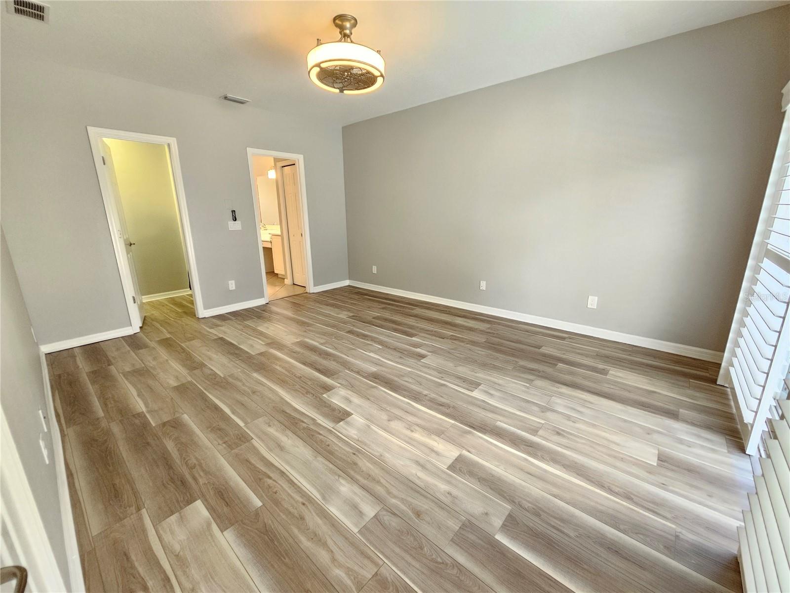 STONEYBROOK AT VENICE - Residential Lease