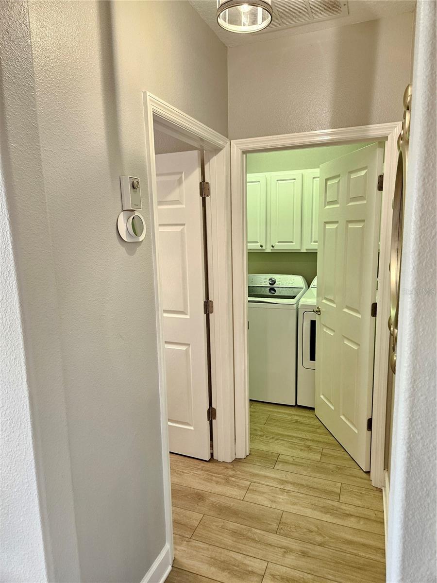 STONEYBROOK AT VENICE - Residential Lease