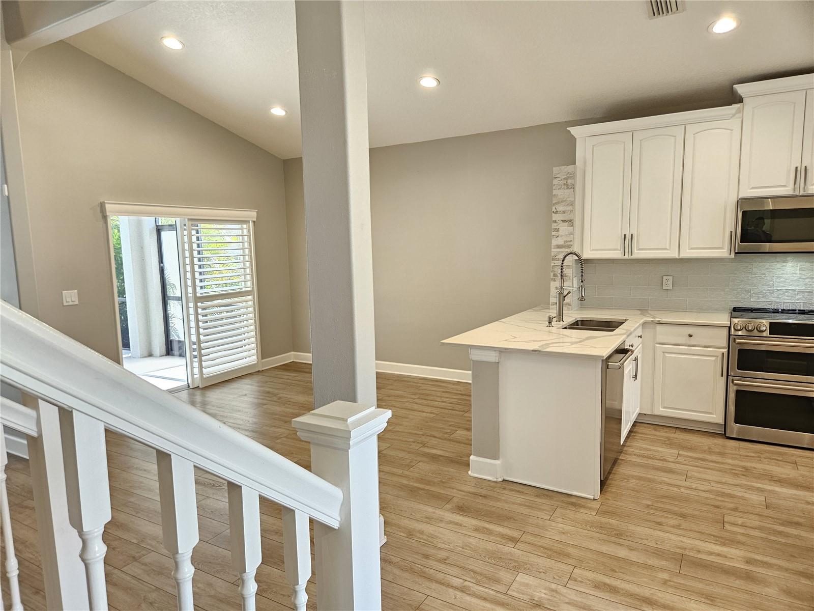 STONEYBROOK AT VENICE - Residential Lease