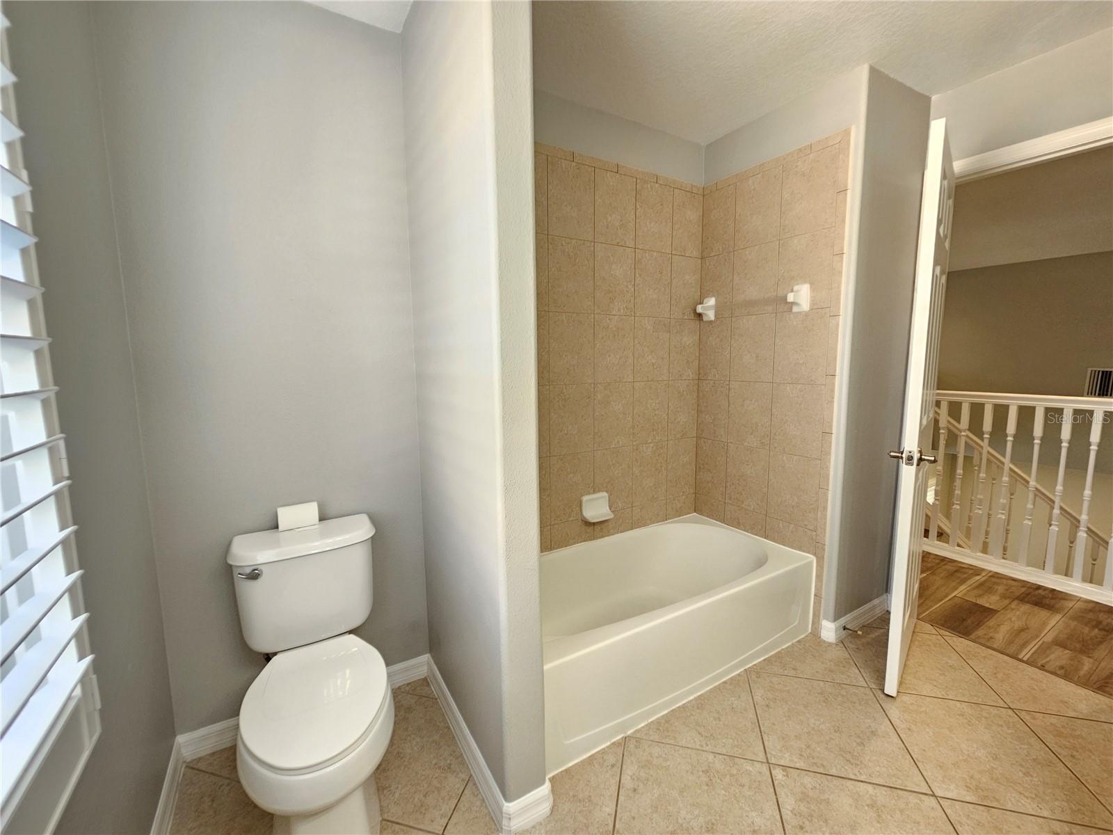 STONEYBROOK AT VENICE - Residential Lease