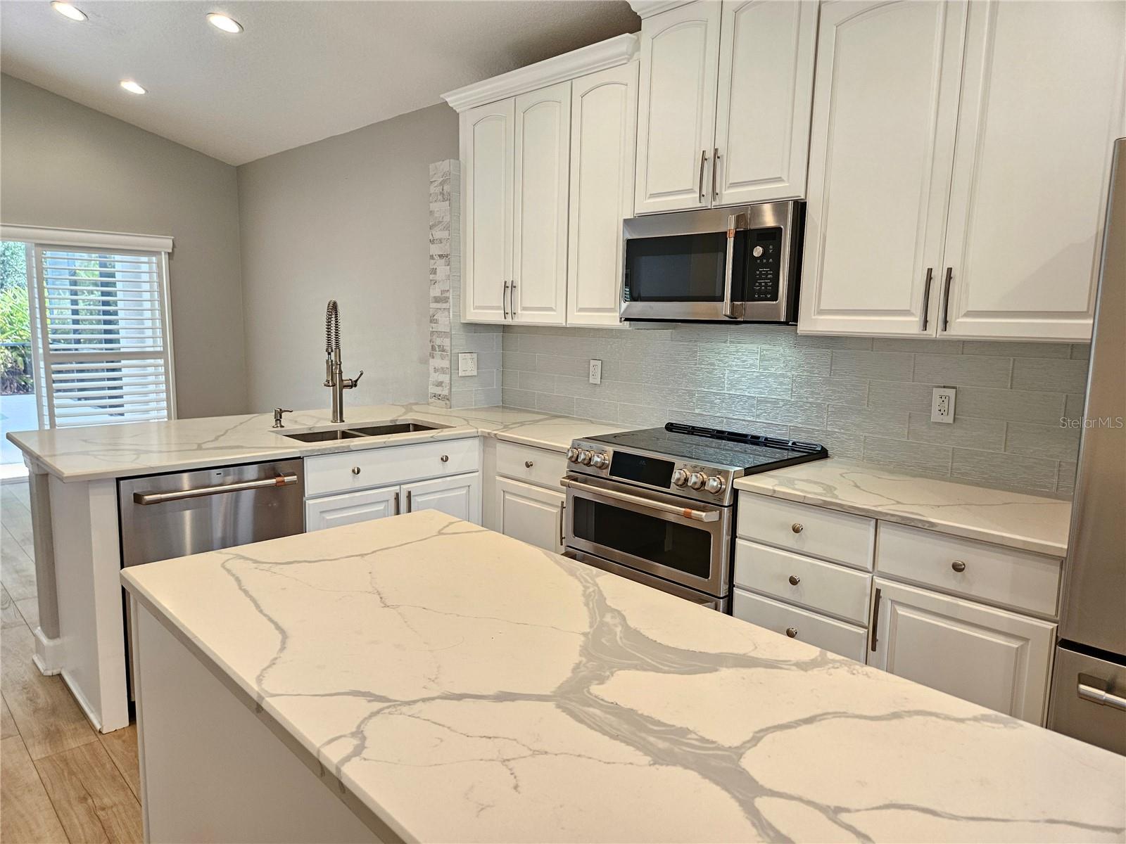 STONEYBROOK AT VENICE - Residential Lease