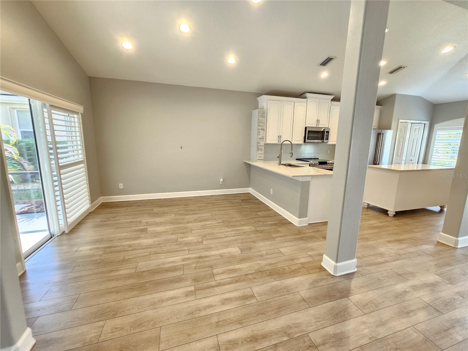 STONEYBROOK AT VENICE - Residential Lease