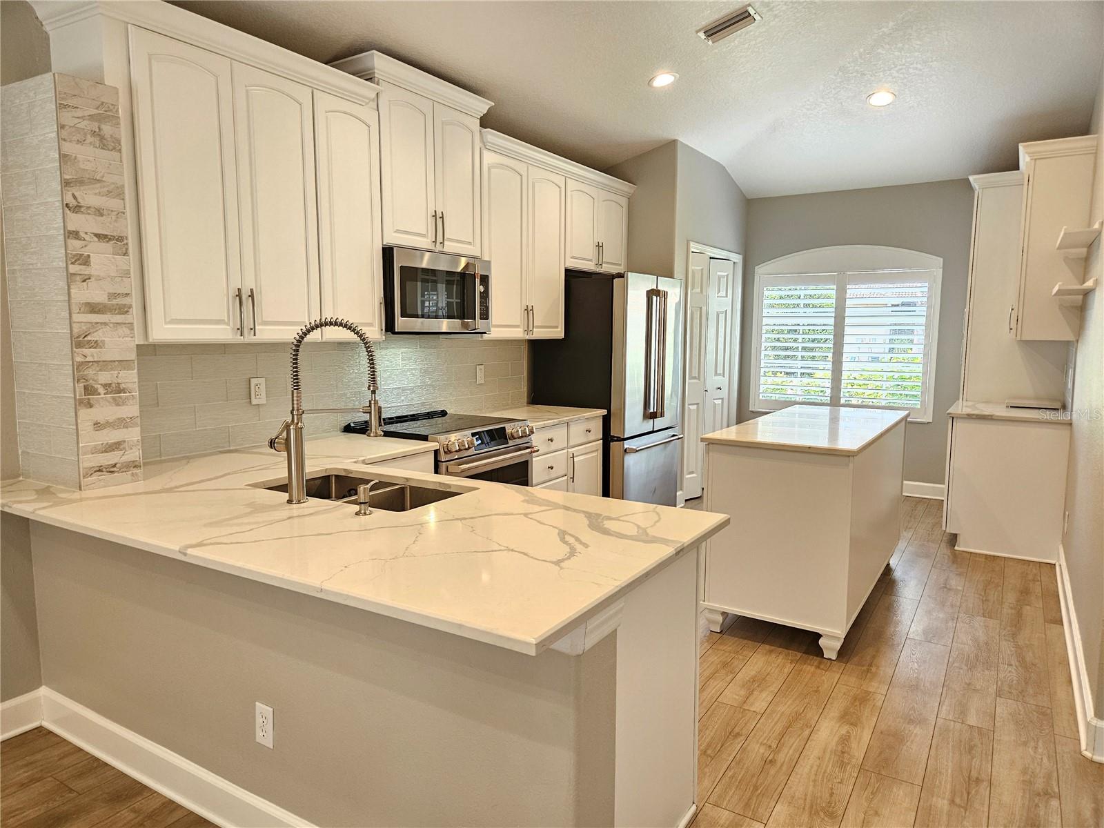 STONEYBROOK AT VENICE - Residential Lease