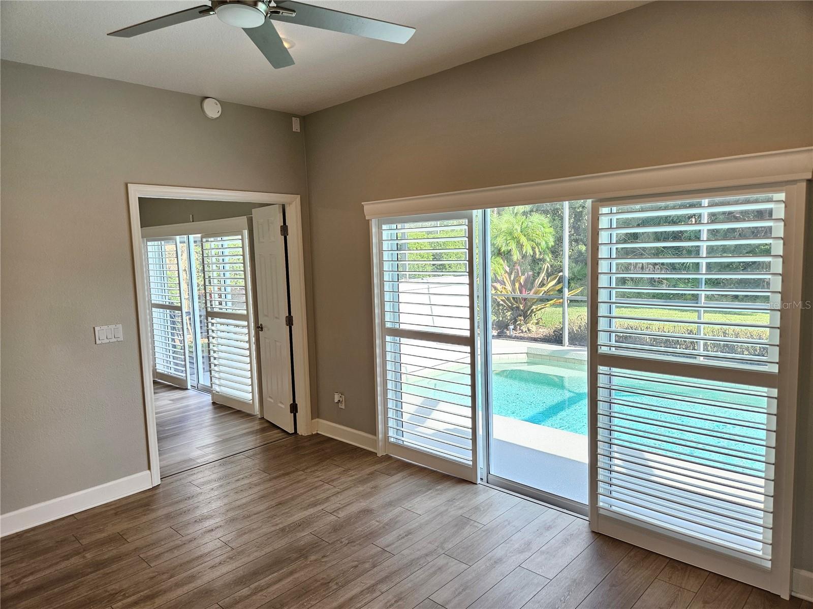 STONEYBROOK AT VENICE - Residential Lease