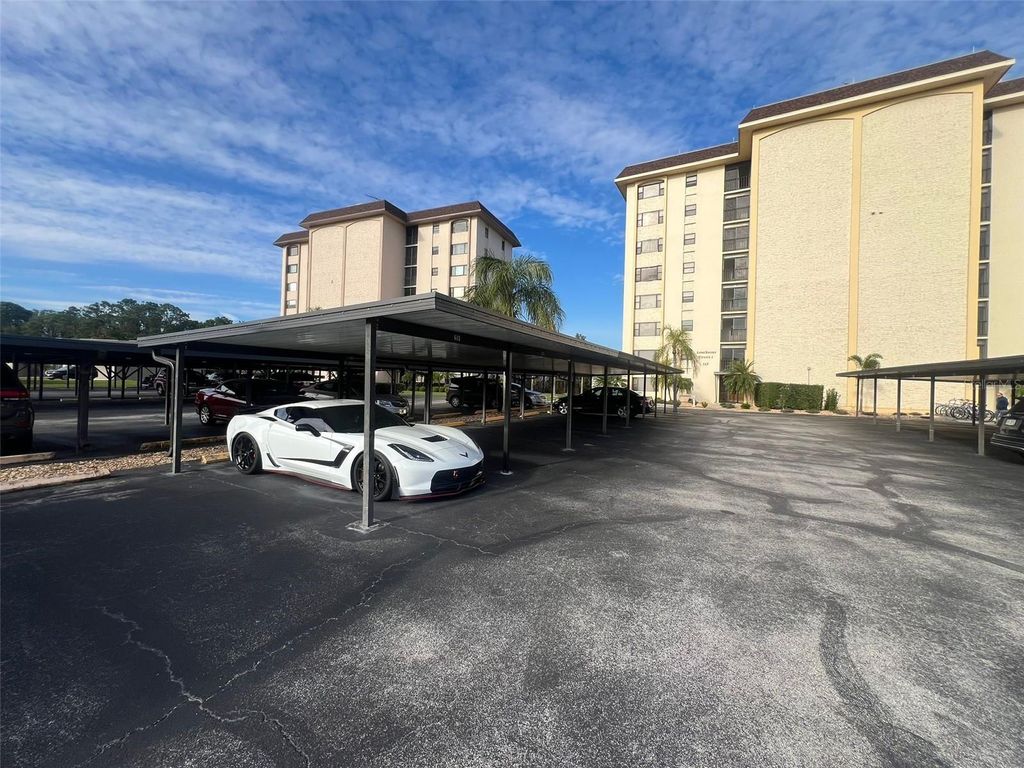 Photo of 117 Country Club Drive #603, Lake Placid, FL 33852 (MLS # P4935504)