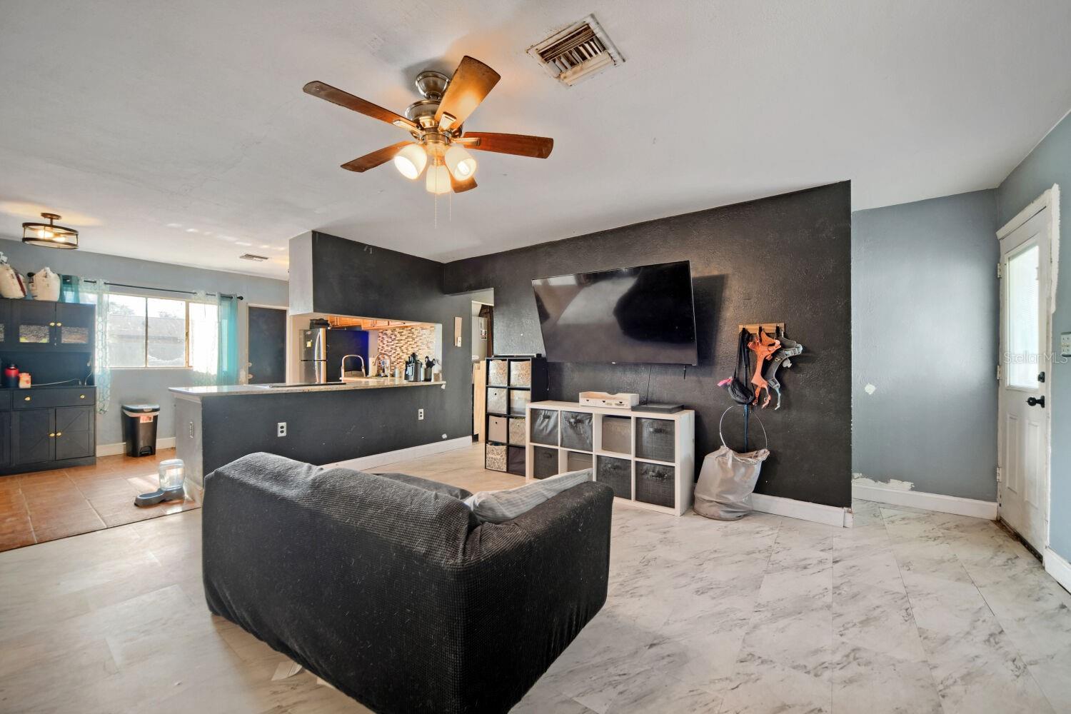 TROPICAL PARK - Residential