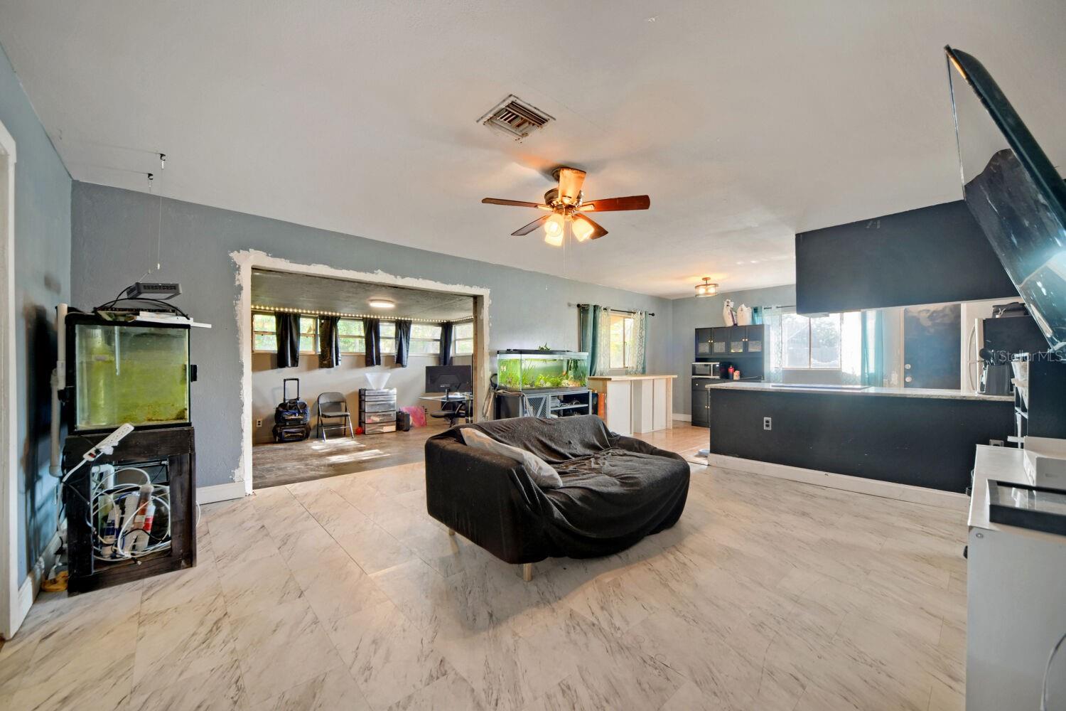 TROPICAL PARK - Residential