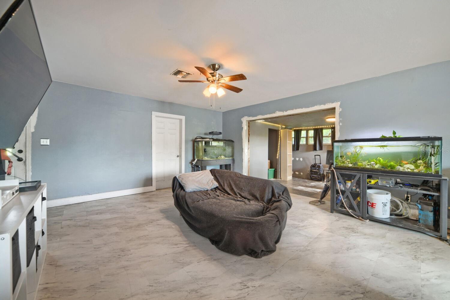 TROPICAL PARK - Residential