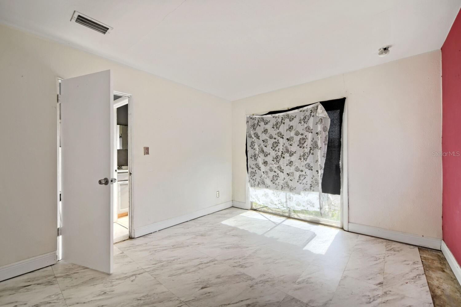 TROPICAL PARK - Residential