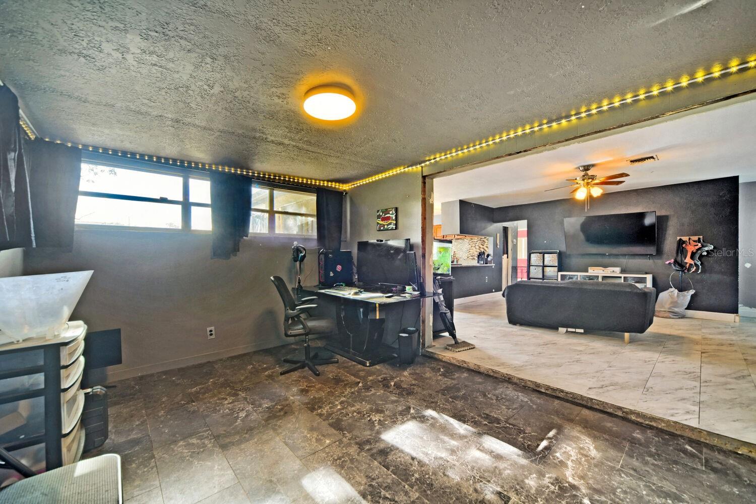 TROPICAL PARK - Residential