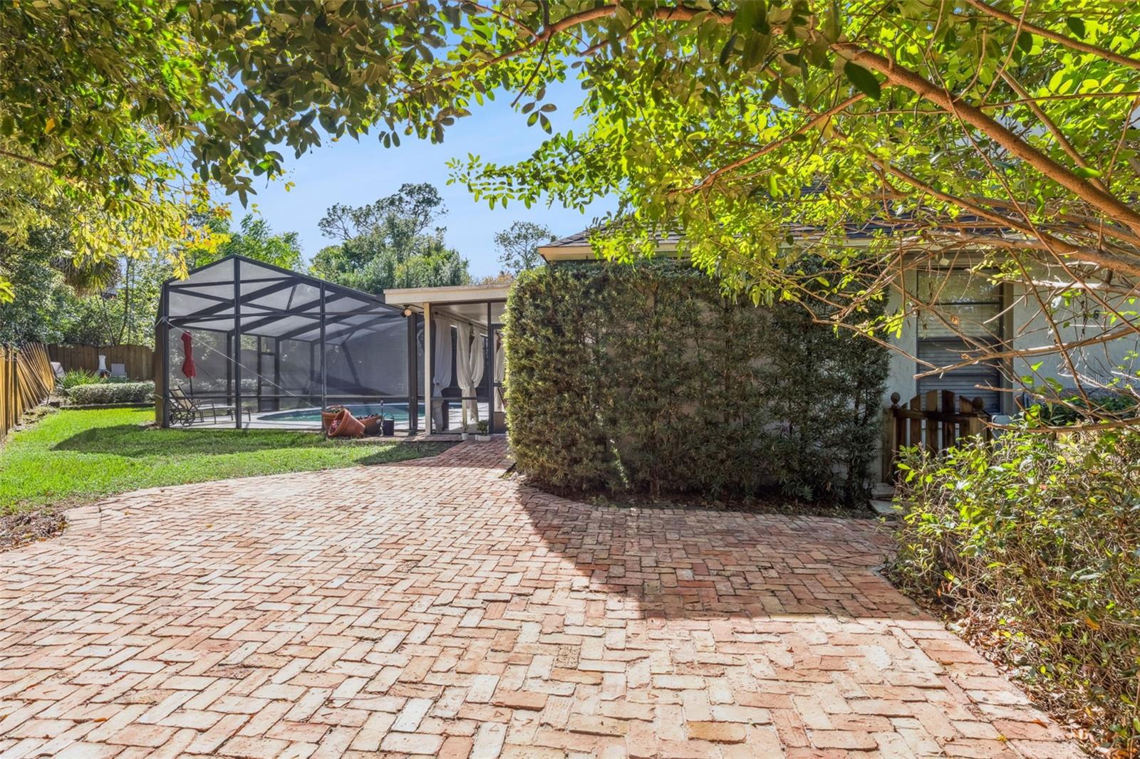 SWEETWATER OAKS SEC 13 - Residential