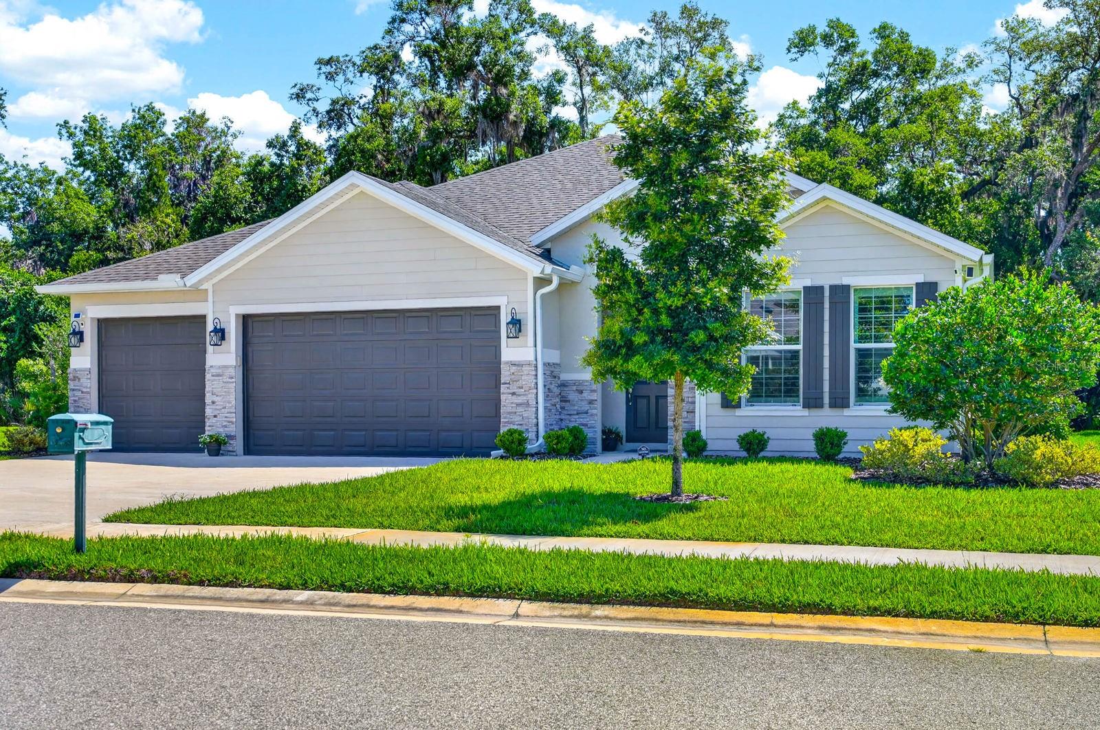 3089 ADRIAN DRIVE