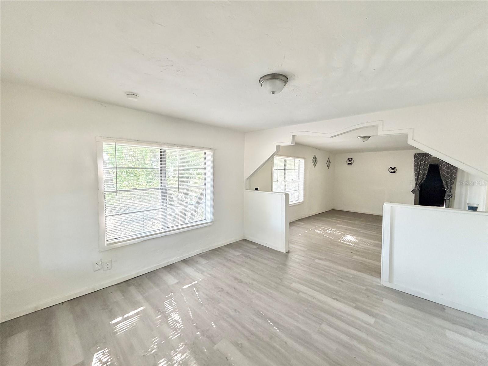 PECAN HEIGHTS - Residential