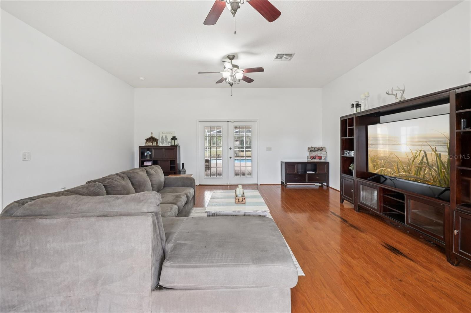 ACREAGE - Residential