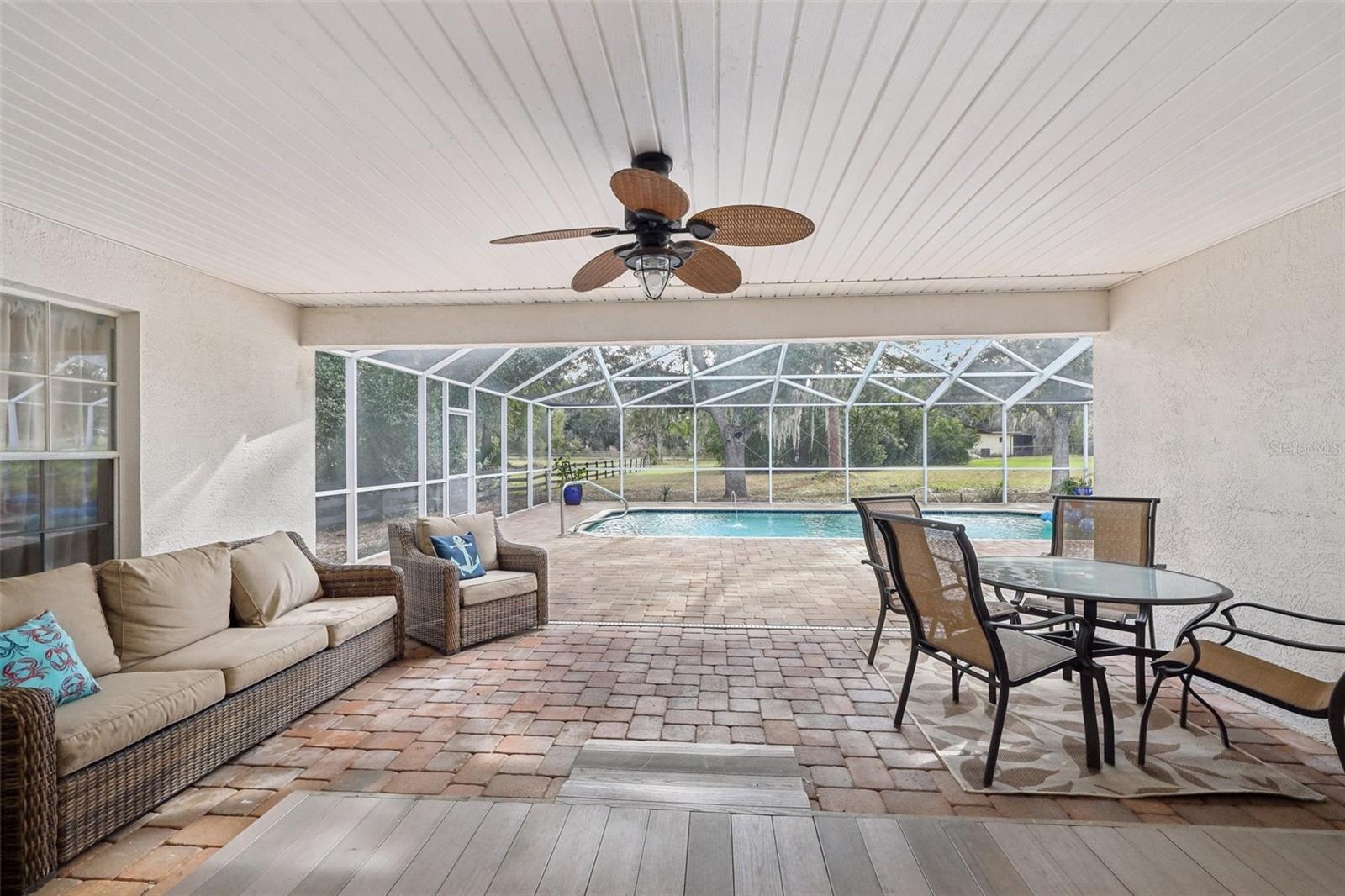 ACREAGE - Residential