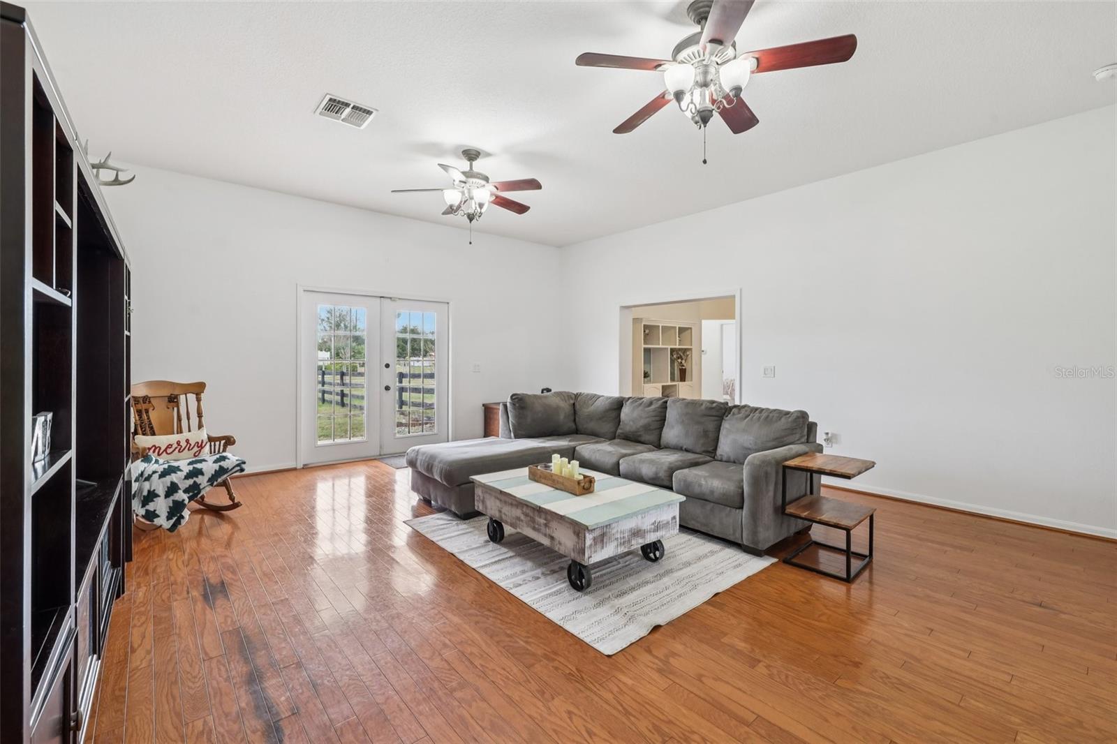 ACREAGE - Residential