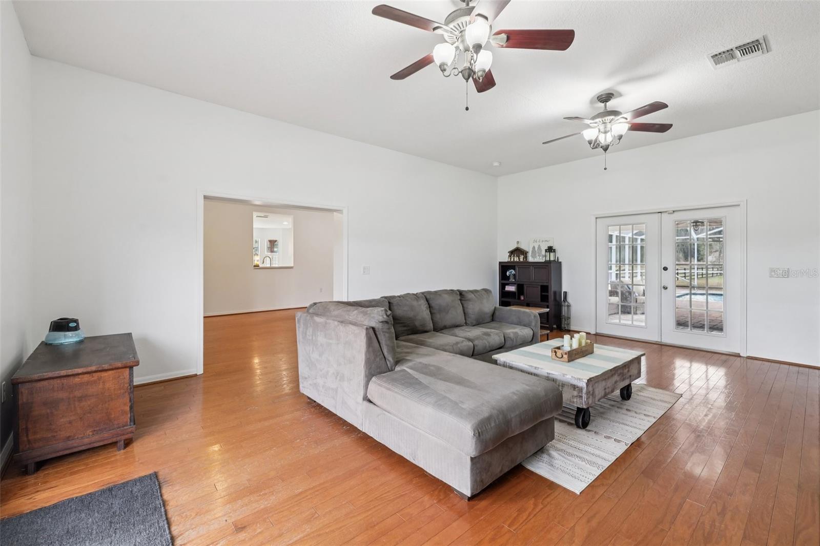 ACREAGE - Residential