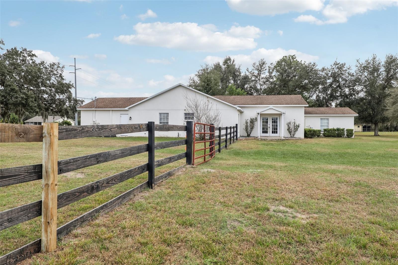 ACREAGE - Residential