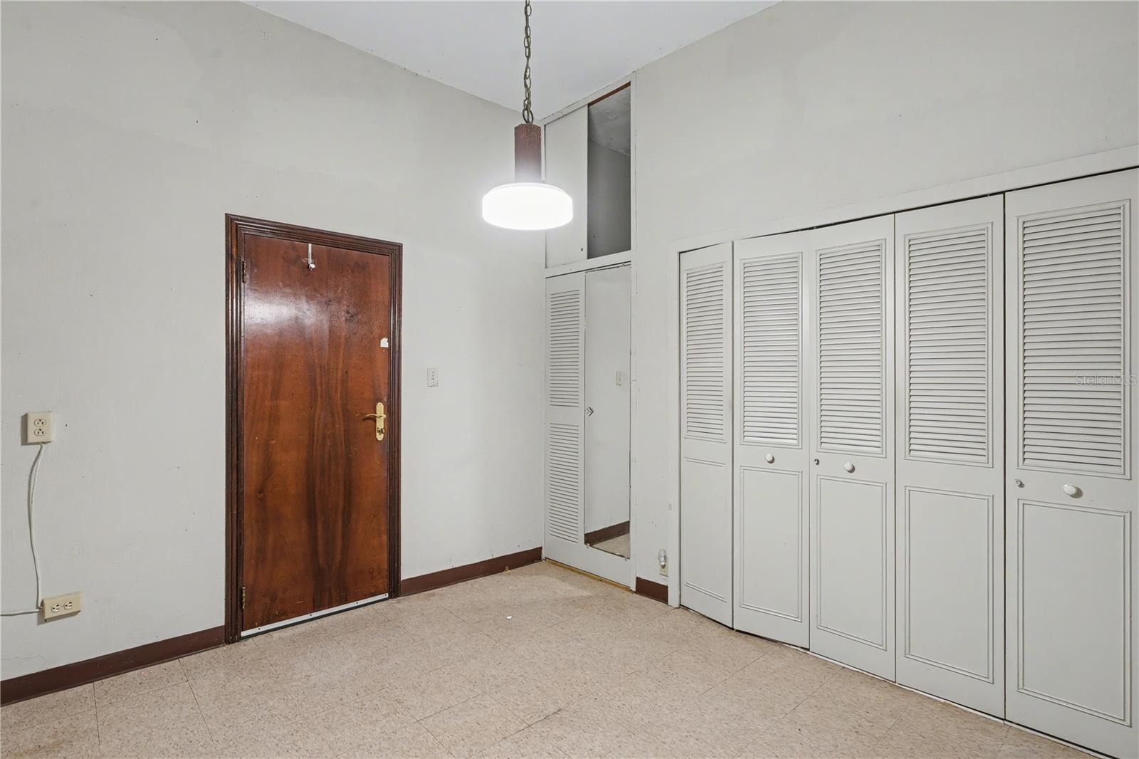 URB. LAS MADRES DEL SAGRADO CORAZON DE JESUS - Residential Income