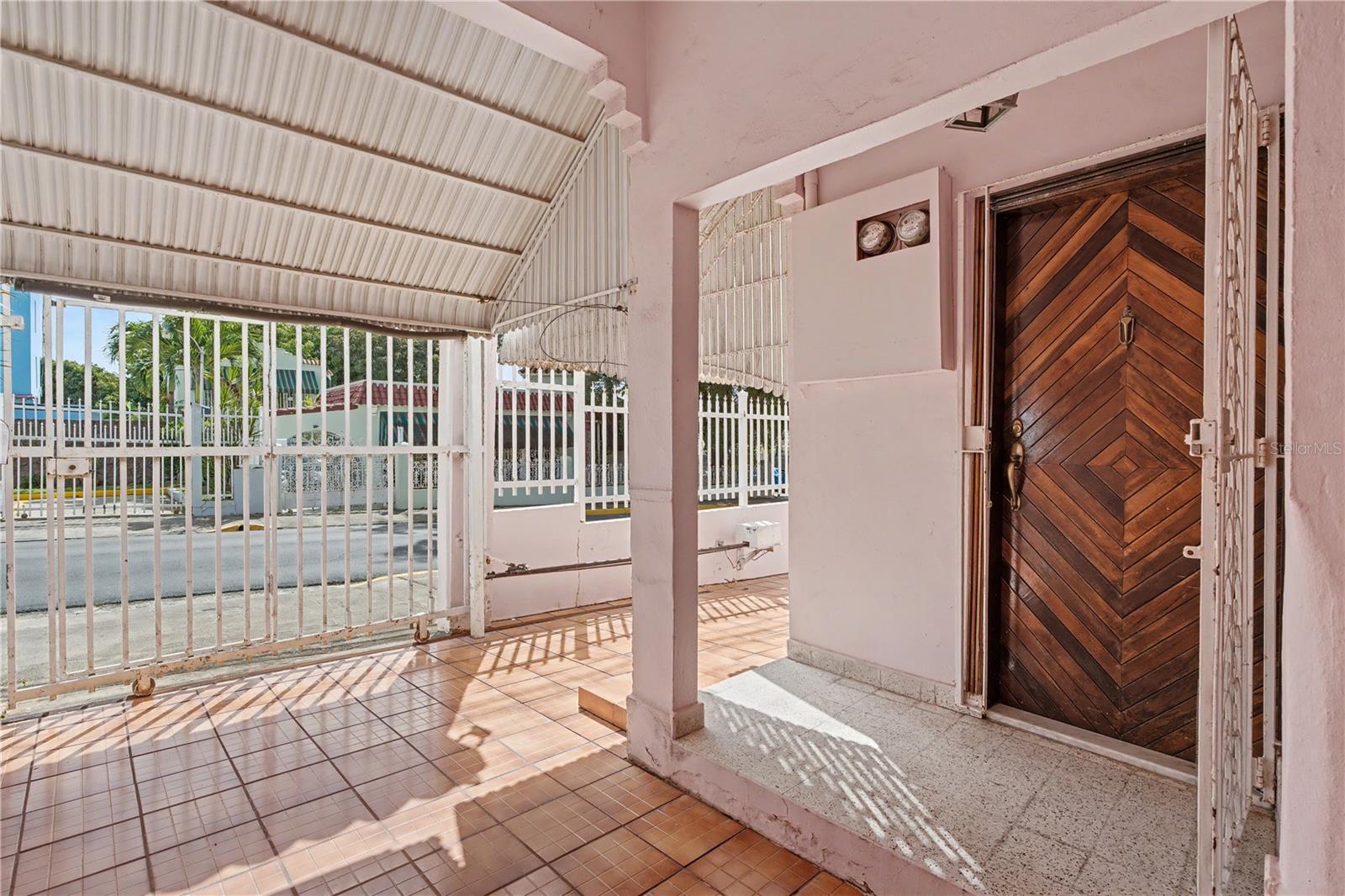 URB. LAS MADRES DEL SAGRADO CORAZON DE JESUS - Residential Income