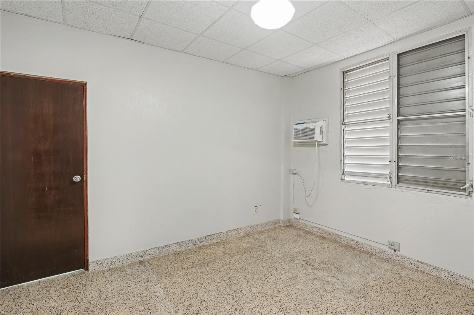 URB. LAS MADRES DEL SAGRADO CORAZON DE JESUS - Residential Income