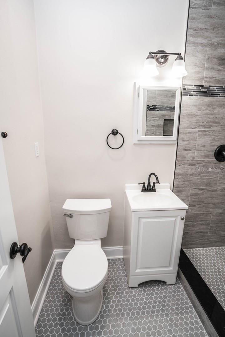 GOLF COURSE & JUNGLE SUB REV MAP PT REP - Residential Lease