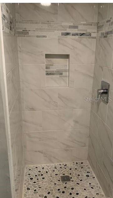 WINDHOVER CONDO - Residential Lease