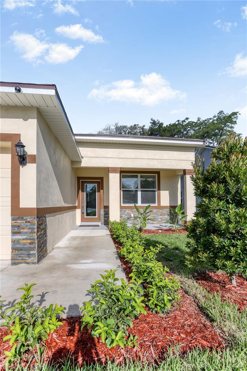 LAKE VIEW FARMS - Residential