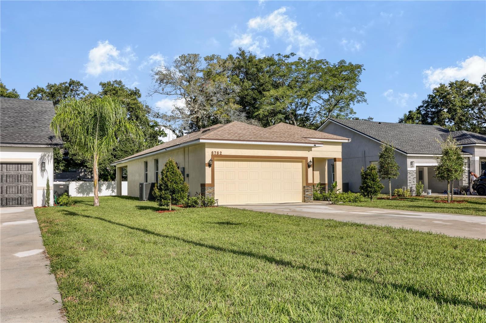 LAKE VIEW FARMS - Residential