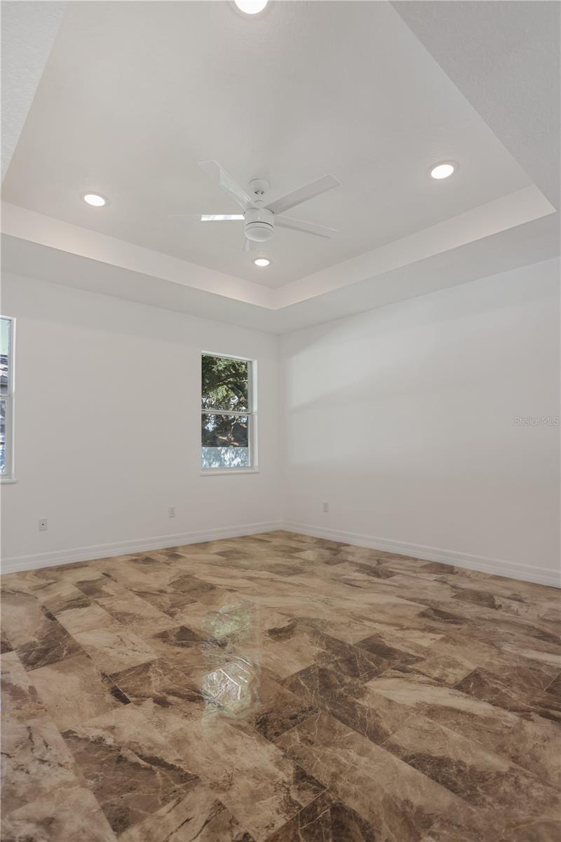 LAKE VIEW FARMS - Residential