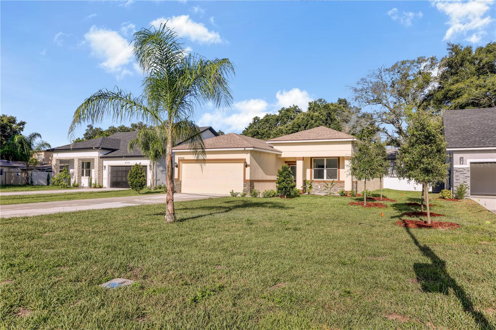 LAKE VIEW FARMS - Residential