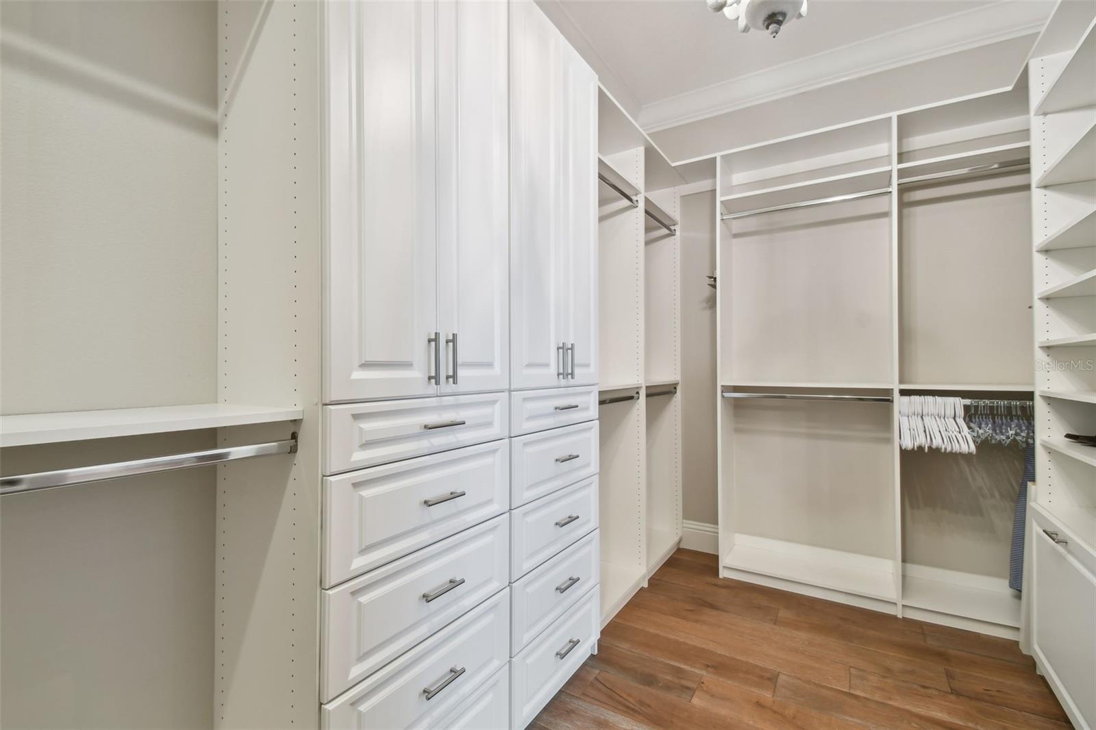 KEYSTONE ESTATES SUB - Residential