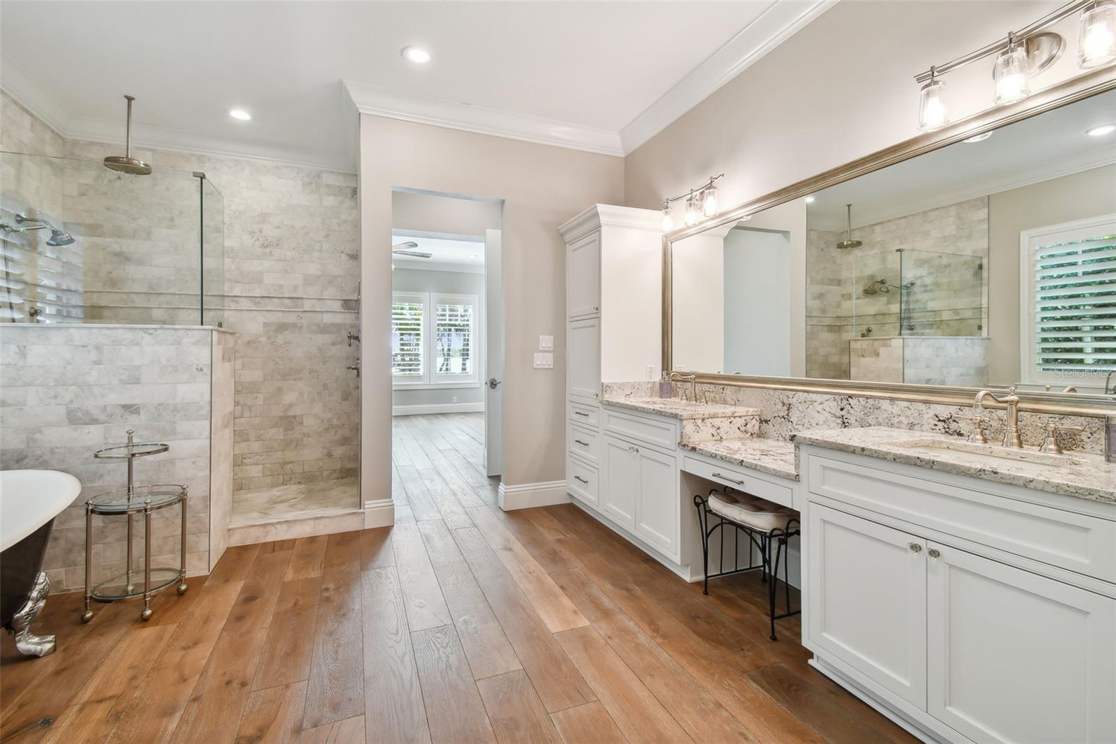 KEYSTONE ESTATES SUB - Residential