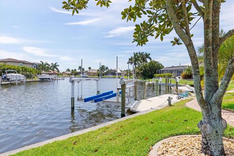 A home in PUNTA GORDA