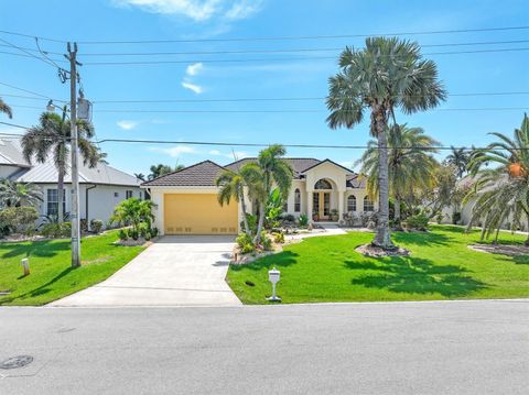 A home in PUNTA GORDA