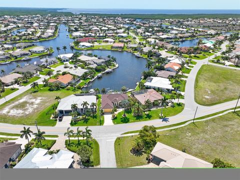 A home in PUNTA GORDA