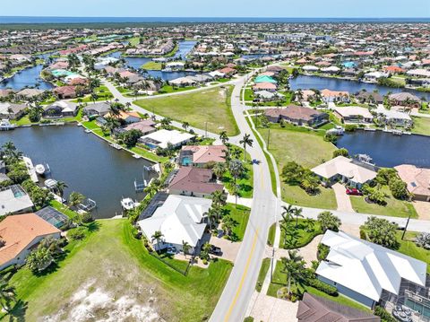 A home in PUNTA GORDA