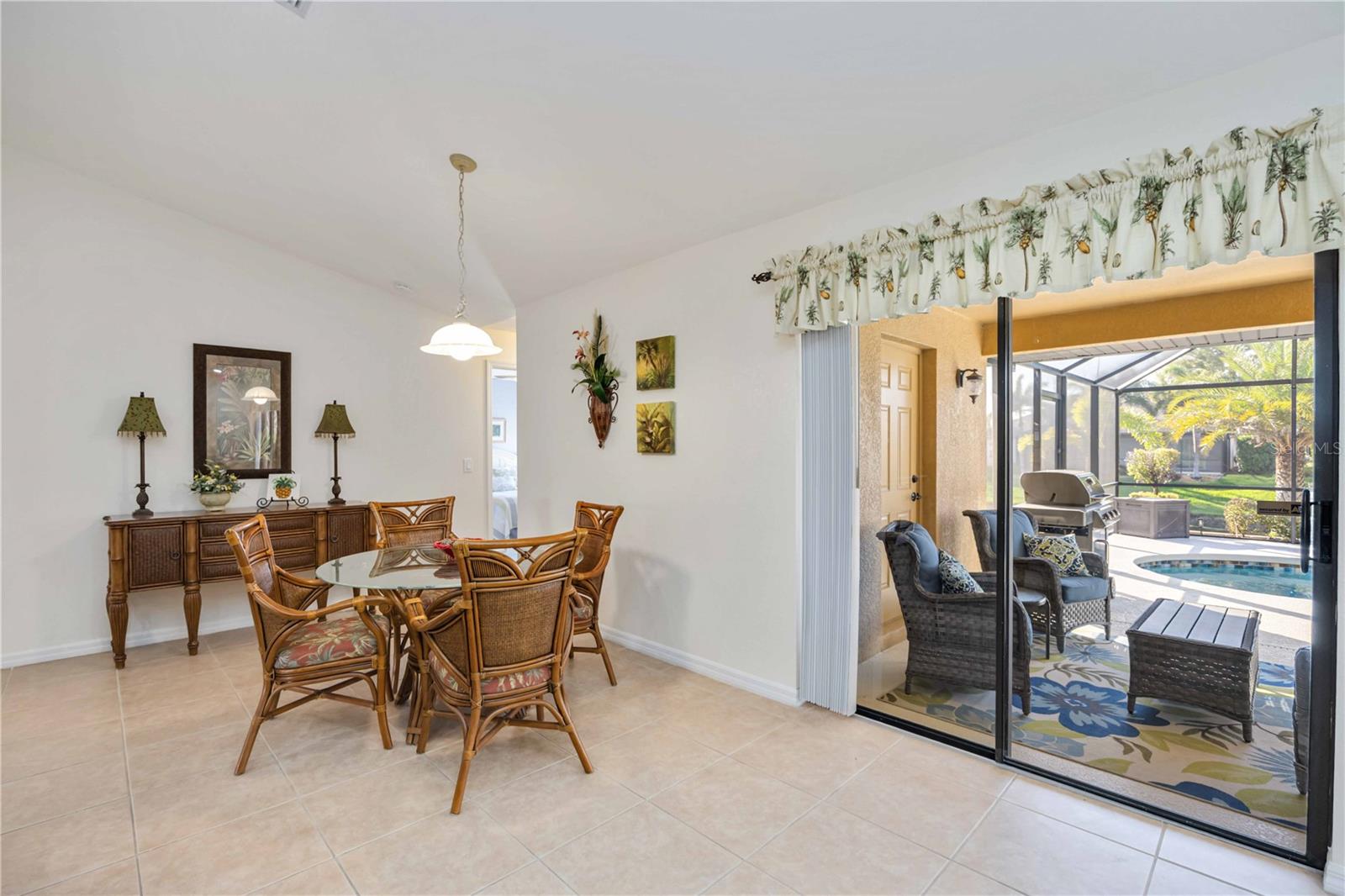 ROTONDA WEST WHITE MARSH - Residential