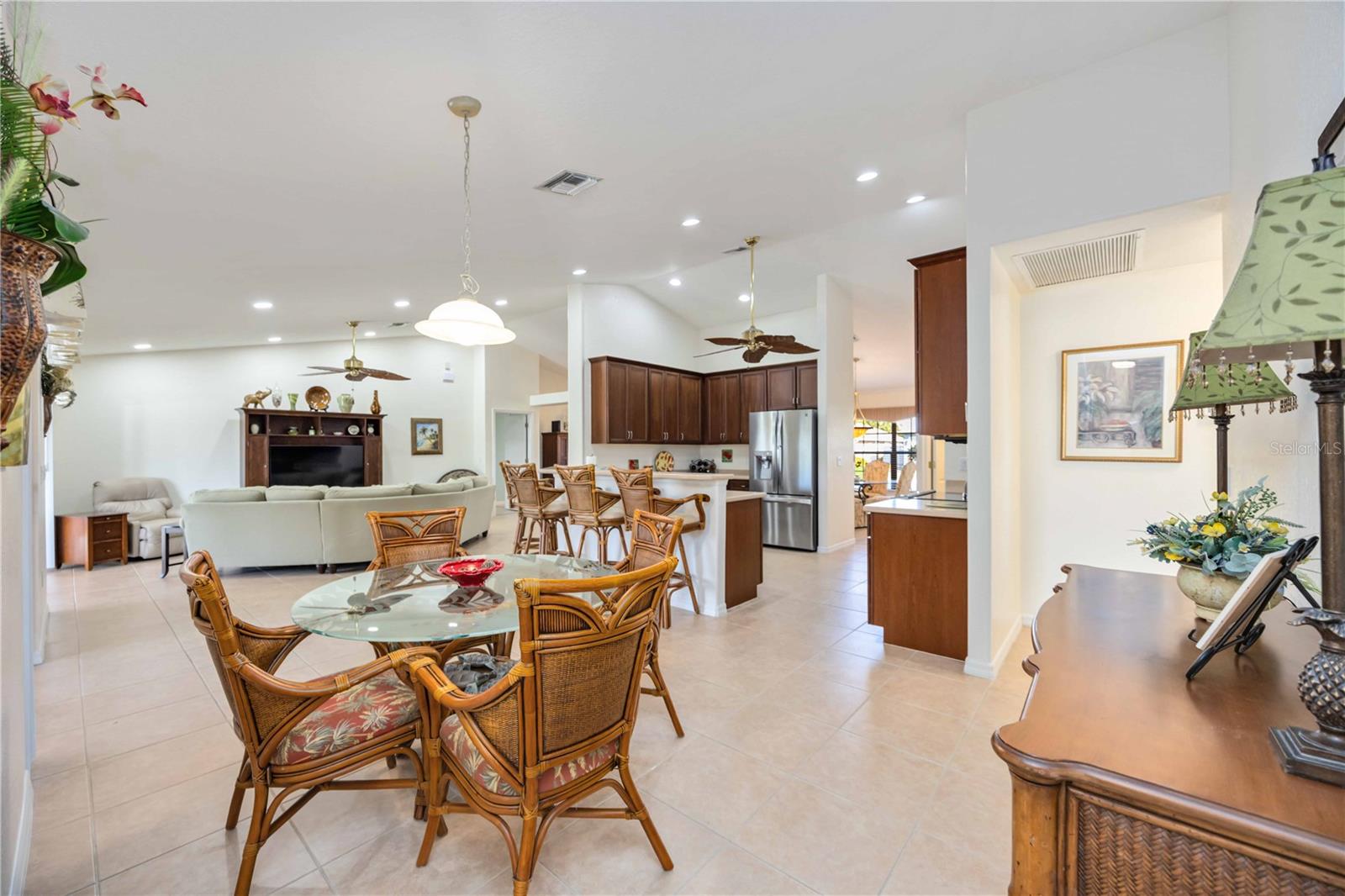 ROTONDA WEST WHITE MARSH - Residential